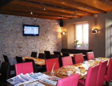 Chez Gilles Hotel Resto Bar Sa La Chaux De Fonds Εξωτερικό φωτογραφία